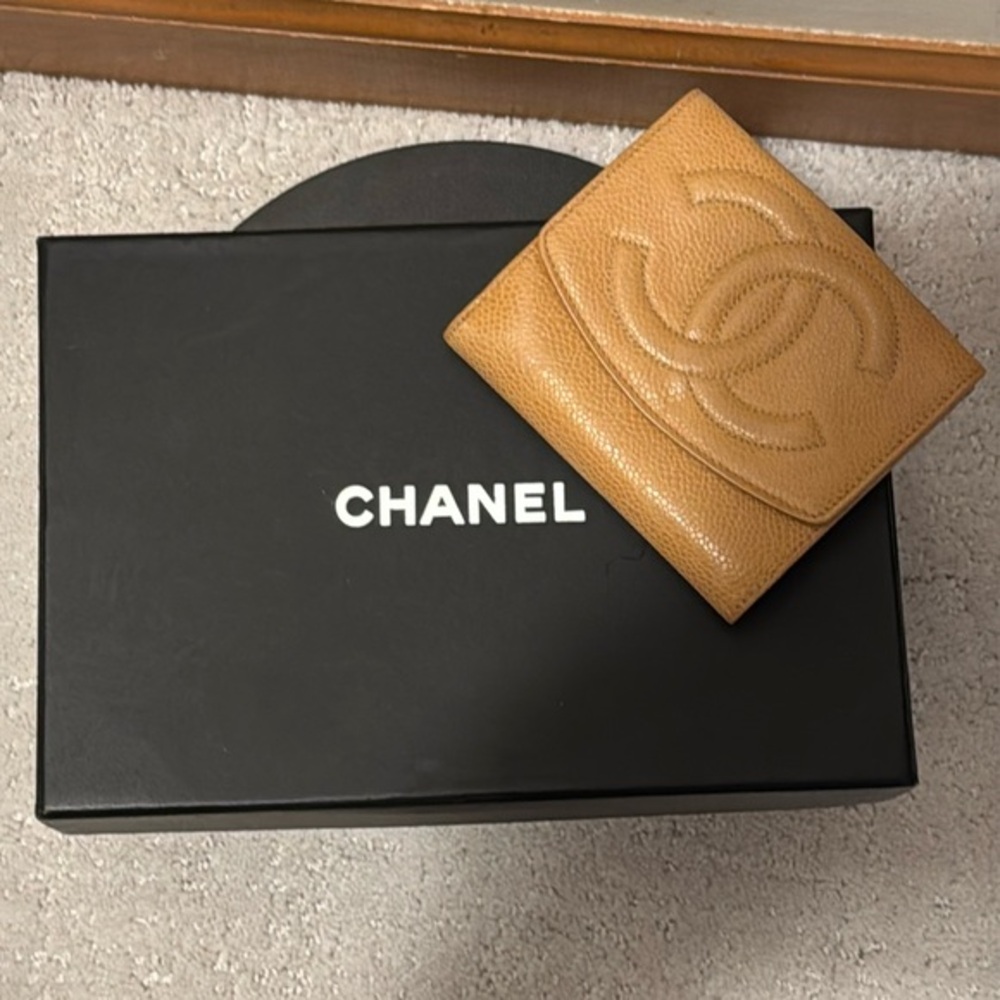 CHANEL Bifold Wallet Caviar skin Coco mark Double hook Leather Beige AUTHENTIC..